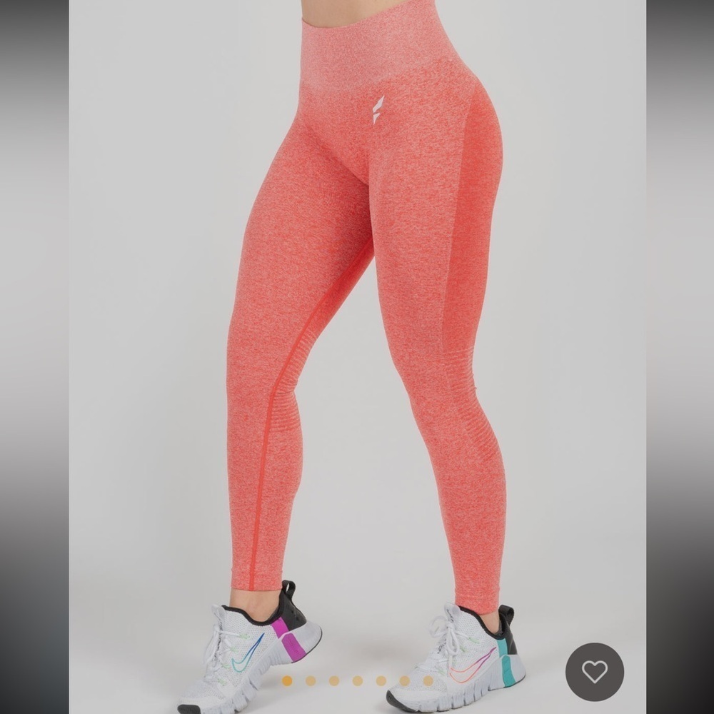 [Flag Nor Fail] NWT SEAMLESS TIGHTS - RED - Picture 3 of 7